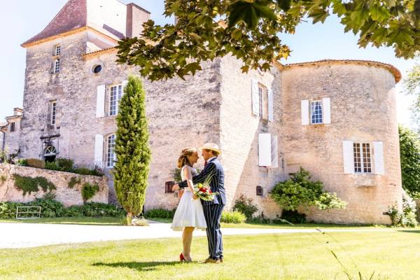 Profitez d'une Célébration de Mariage Poétique, Romantique et Unique dans la Région du Lot